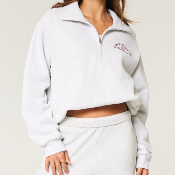 Easy Paris France Graphic Half-Zip Sweatshirt (Hollister) - Picture 2 of 9